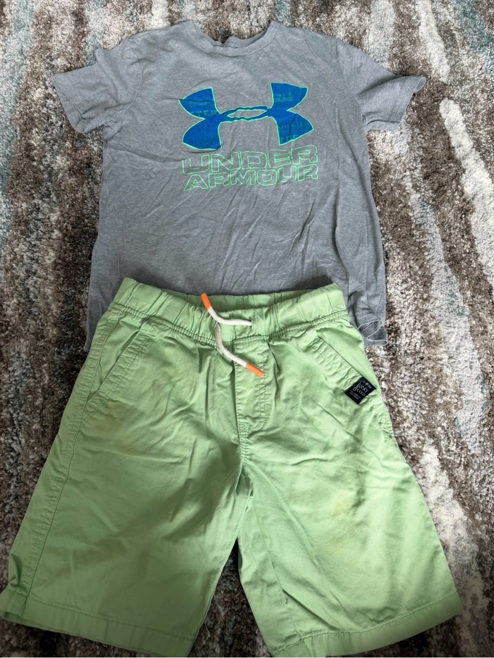 Under Armour Boys' Gray Tee size M Lucky Brand Green Shorts size S 8